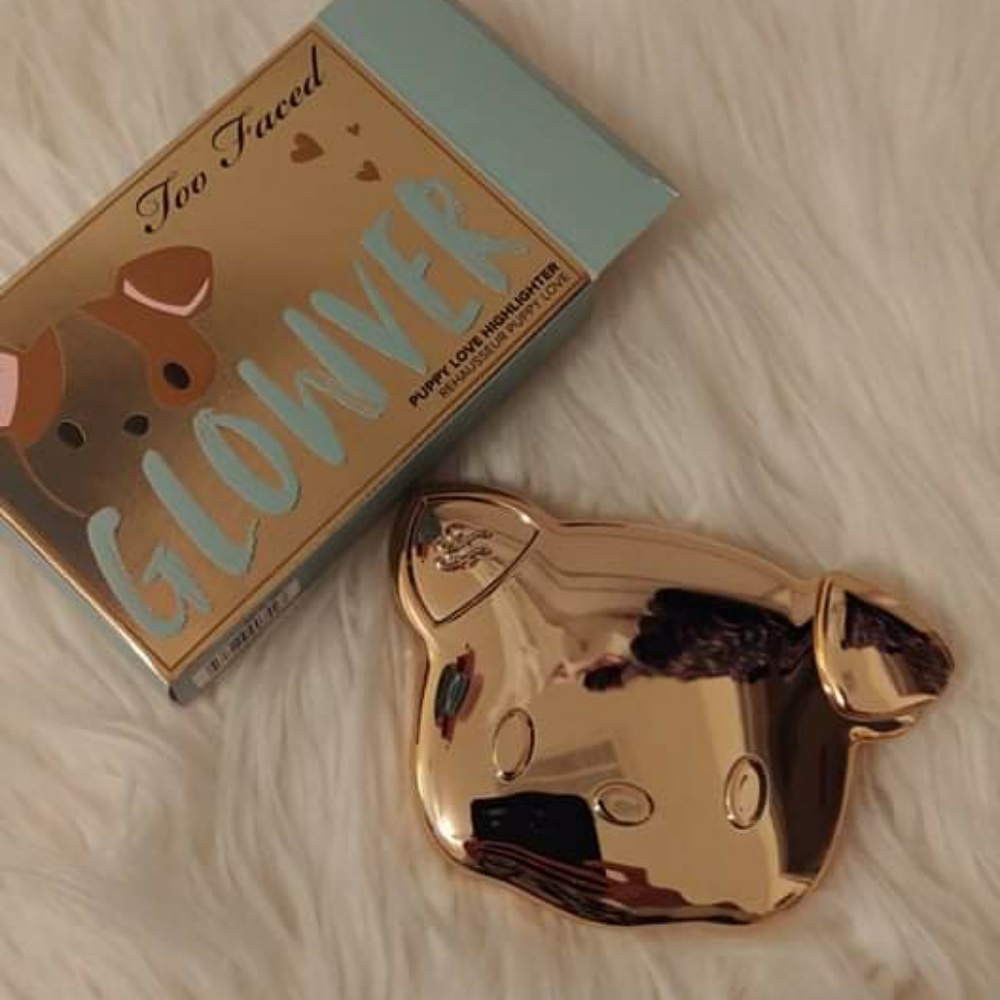 🐶FIRM! NWT TOO FACED GLOWVER PUPPY LOVE HIGHLIGHTER (DISCONTINUED)